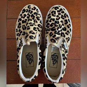 Vans slip on cheetah print
